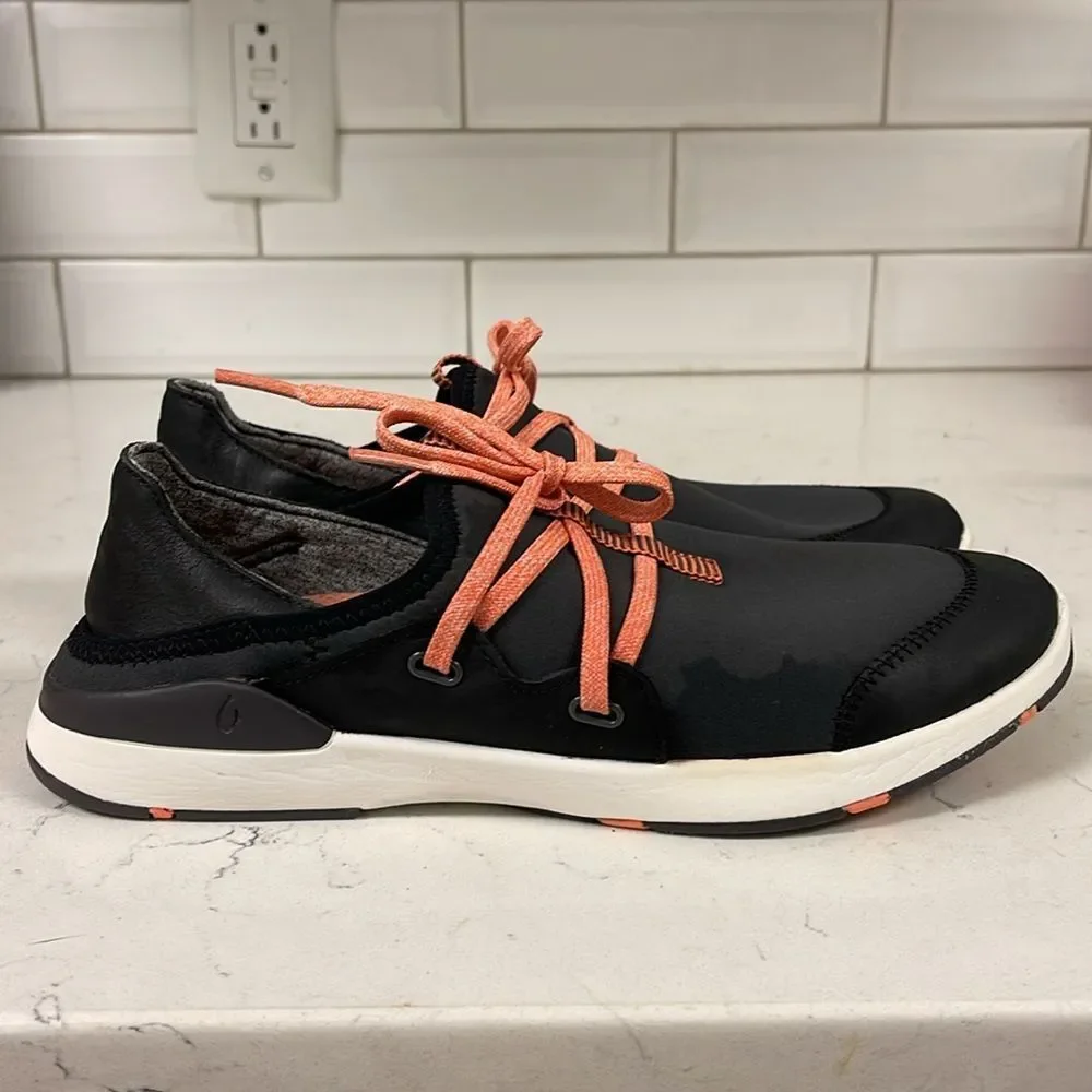 OLUKAI MIKI LI SHOES - WOMEN'S PAVEMENT/BLACK 8